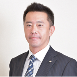 草野 俊人
