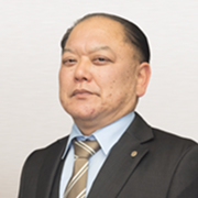 安田 良次